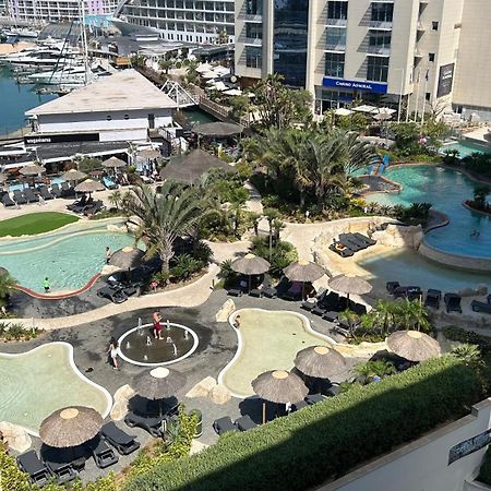 Ocean Village Luxury 2 Bed 2 Bath Apartment - Amazing Views - Pools And Jacuzzis Гибралтар Екстериор снимка