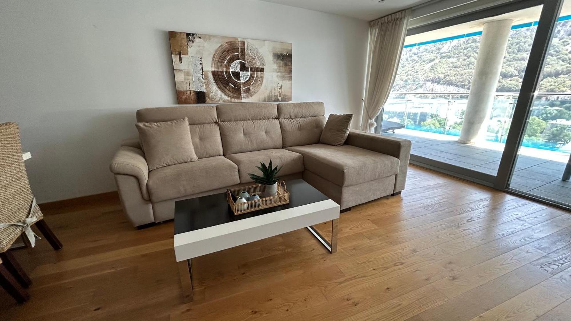 Ocean Village Luxury 2 Bed 2 Bath Apartment - Amazing Views - Pools And Jacuzzis Гибралтар Екстериор снимка